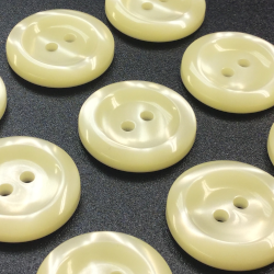 Easy Match Buttons Cream (20mm/32L)