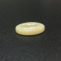 Small Mill Buttons Cream (15mm/24L)