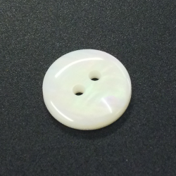 Cream Mother of Pearl Buttons (15mm/24L)