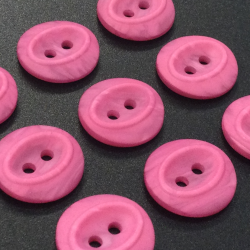 Fuchsia Oval Buttons (15mm/24L)