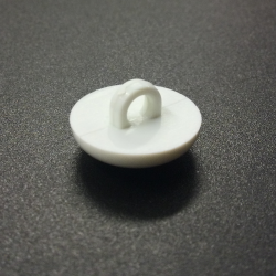 White Toggle Buttons (15mm/24L) Sail Boat