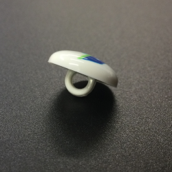 White Toggle Buttons (15mm/24L) Sail Boat