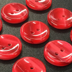Lined Buttons Strawberry Red (15mm/24L)
