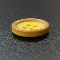 Yellow Painted Wooden Buttons (15mm/24L)