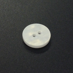 White Easy Match Ring-Edged Buttons (16mm/26L)