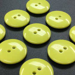Smarties Buttons (20mm/32L) Lime