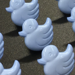 Duck Toggle Buttons Baby Blue (14mm/22L)