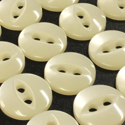 Fisheye Buttons Cream (11mm/18L)