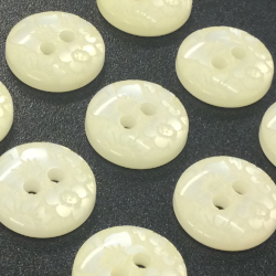 Cream Floral Damask Buttons (12mm/20L)