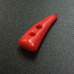 Horn Buttons Red (32mm x 14mm)