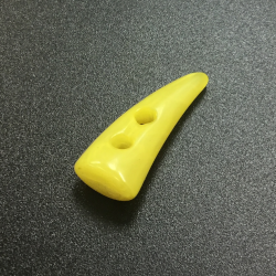 Horn Buttons Yellow (32mm x 14mm)