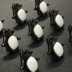 Penguin Toggle Buttons (17mm)